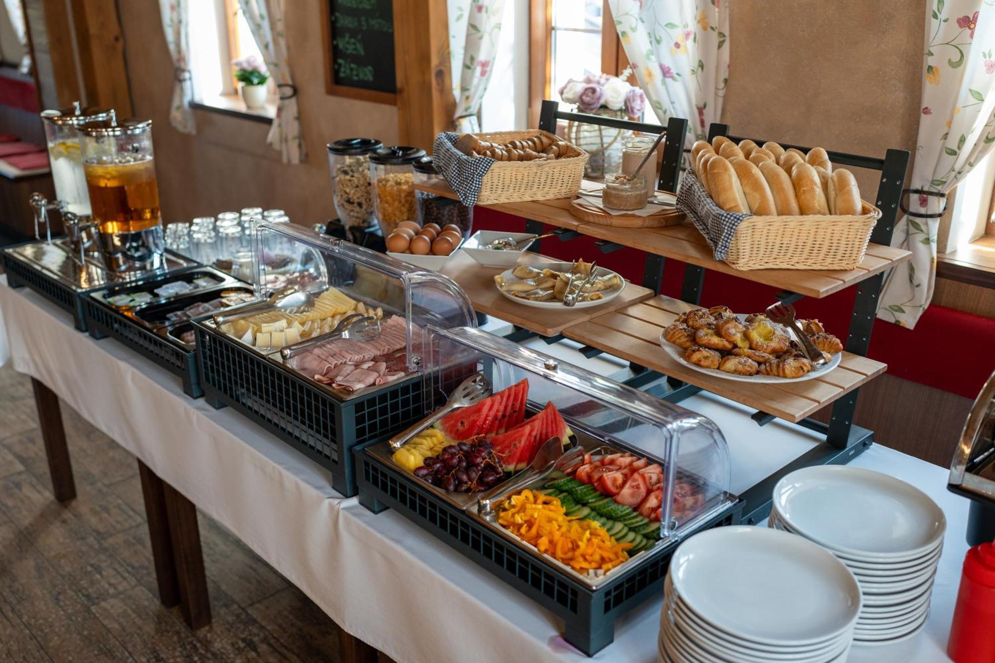 Hospudka Na Halde Hotel Borsice Ngoại thất bức ảnh