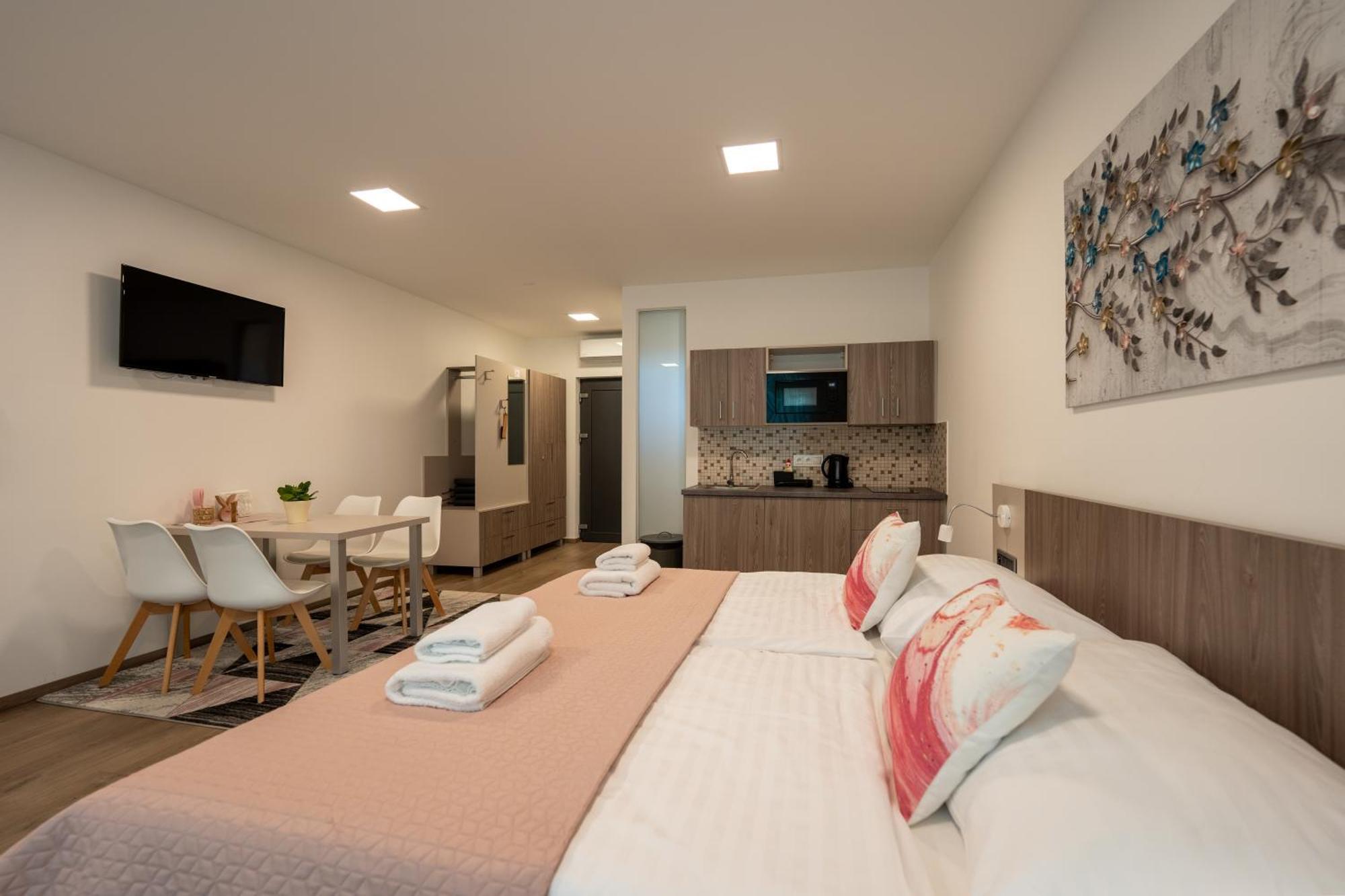 Hospudka Na Halde Hotel Borsice Ngoại thất bức ảnh